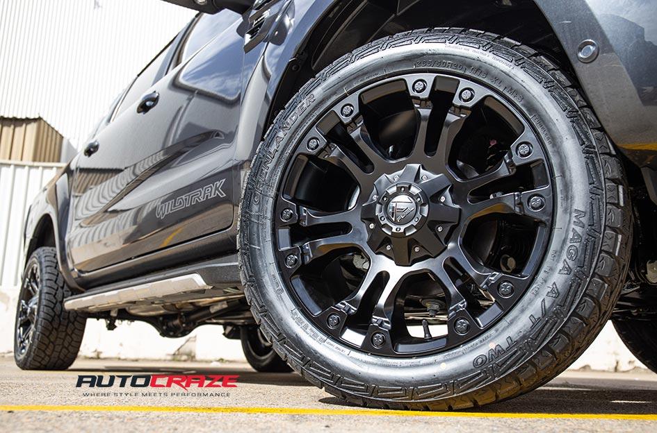 FORD-RANGER-VAPOR-MATTE-BLACK